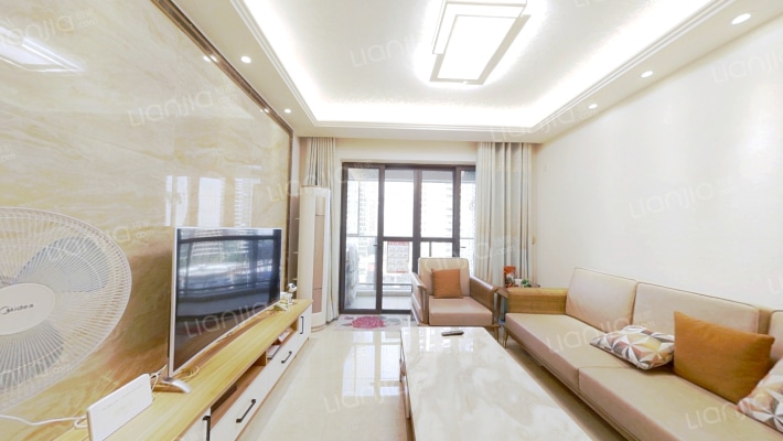 宏宇天御江畔二手房实景图