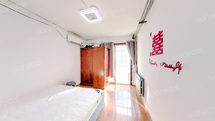 万盛街二手房实景图