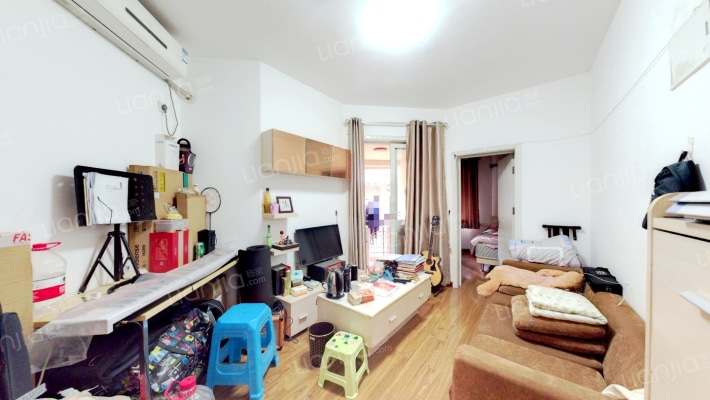 国际家纺城绣色C区二手房实景图