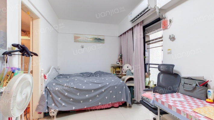 易丰大厦二手房实景图