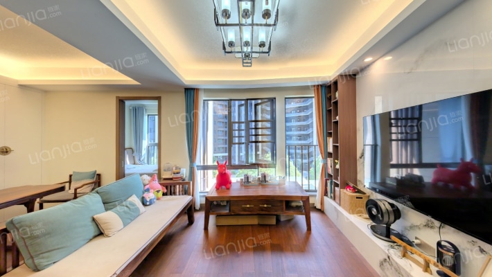 翡翠里溪望二手房实景图