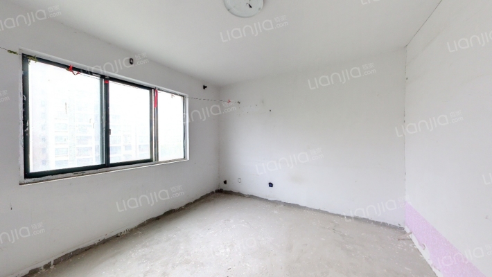 柏木南苑二手房实景图