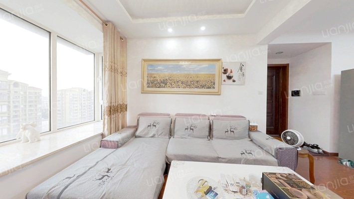 栖霞栖庭二手房实景图