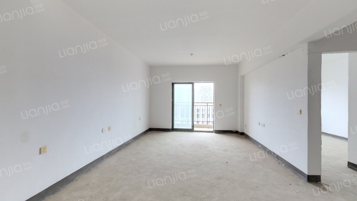 红建滨水名都二手房实景图