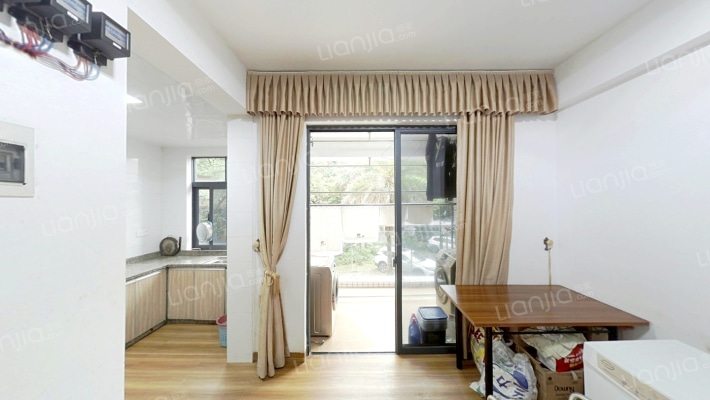 城市花园宝富阁二手房实景图