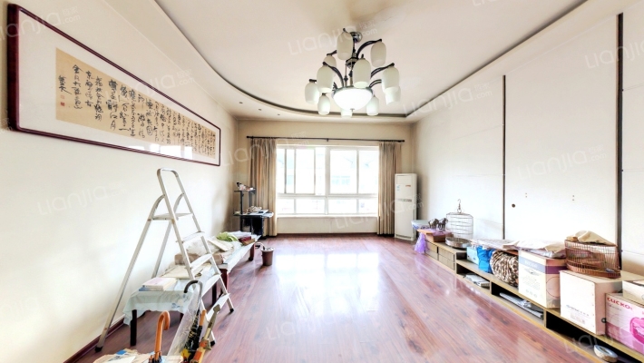 金山小区东区二手房实景图