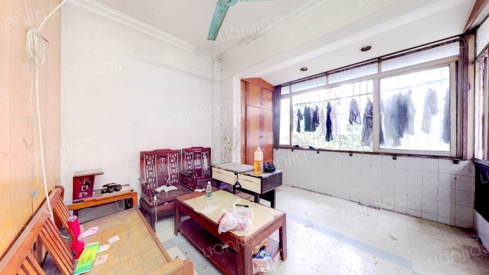 云泉新村二手房实景图