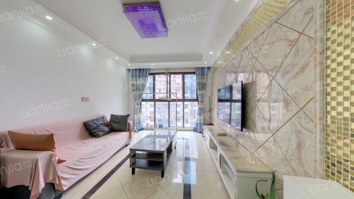 地铁首座二手房实景图