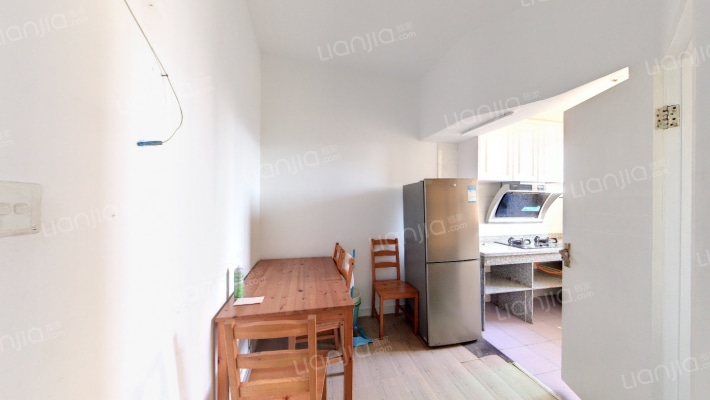 尹江岸二村二手房实景图