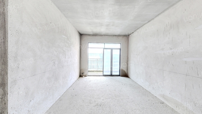 海港城二手房实景图