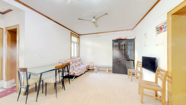 罗马花园二手房实景图