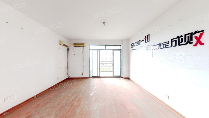 中联水岸名居二手房实景图