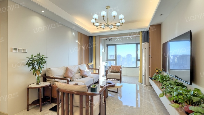 中南青樾二手房实景图