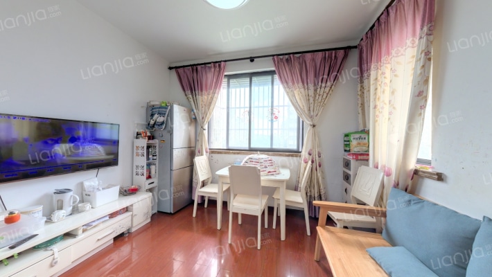 南方新城B区二手房实景图