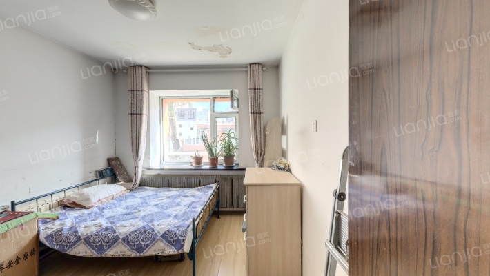 一无宿舍二手房实景图