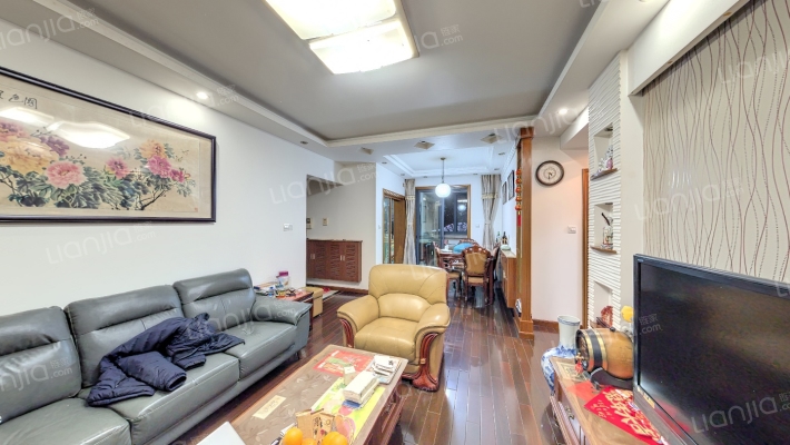 宝华现代城二手房实景图