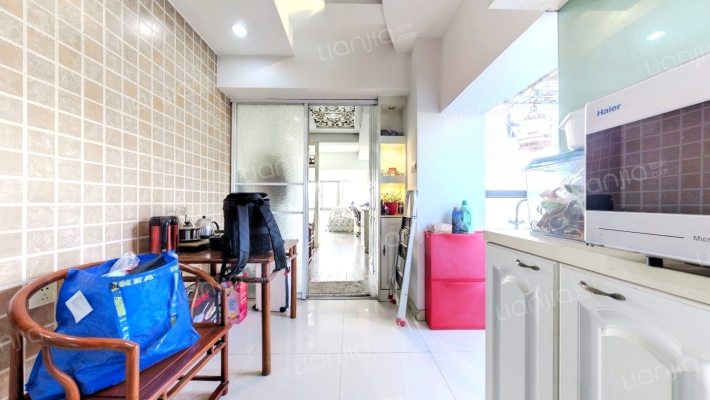 华科东路180弄二手房实景图