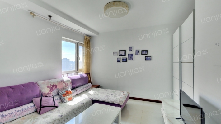 万科东湾半岛B区二手房实景图