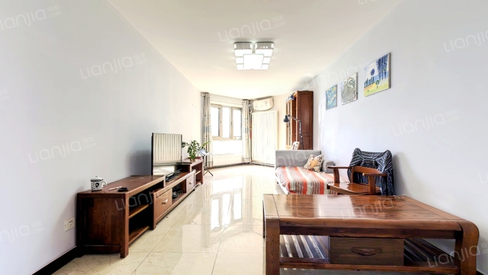 宝华家园二手房实景图