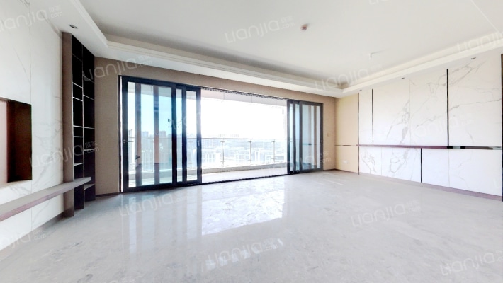 麓湖生态城浔岭二手房实景图