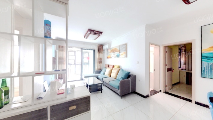 绿地香湖湾1号院二手房实景图