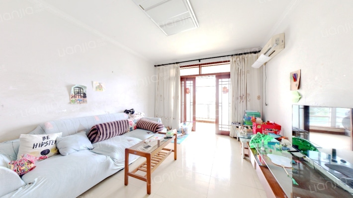 优胜花园二手房实景图