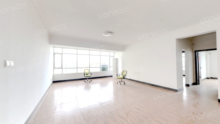 东鑫大厦二手房实景图