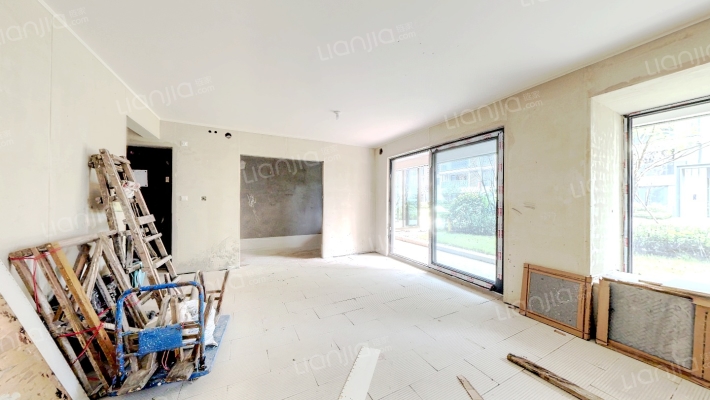 金科博翠宸章二手房实景图