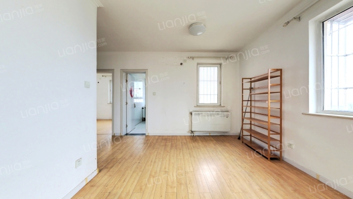 华远铭悦园二手房实景图