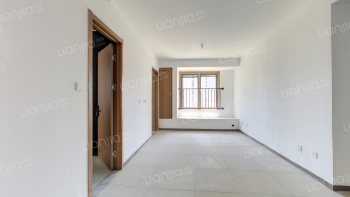 访梅西园二手房实景图