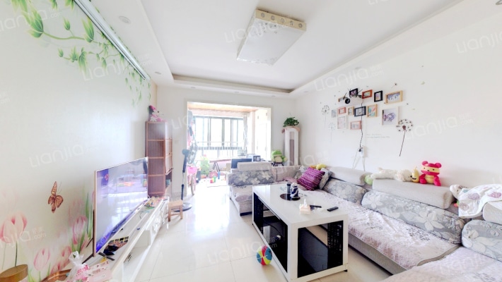 德坤海地亚二手房实景图