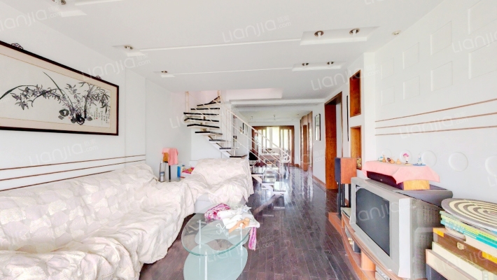 樱驼花园怡静园二手房实景图