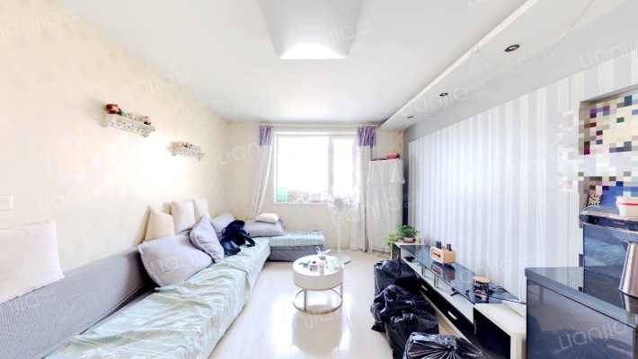 岭明里二手房实景图