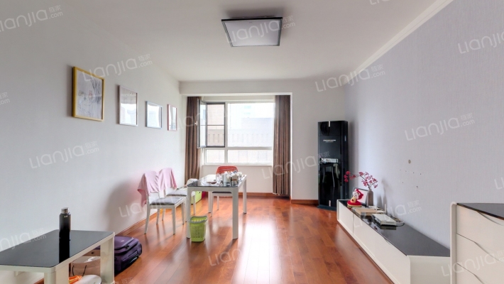 霍尔寓所二手房实景图