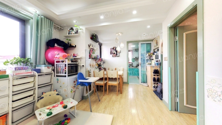 芳华路411弄二手房实景图