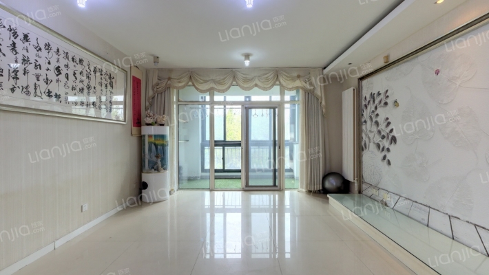 爱琴海公寓二手房实景图