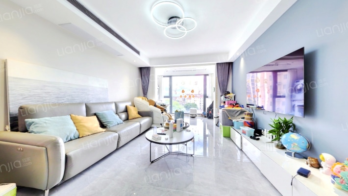 长宁馥邦苑二手房实景图