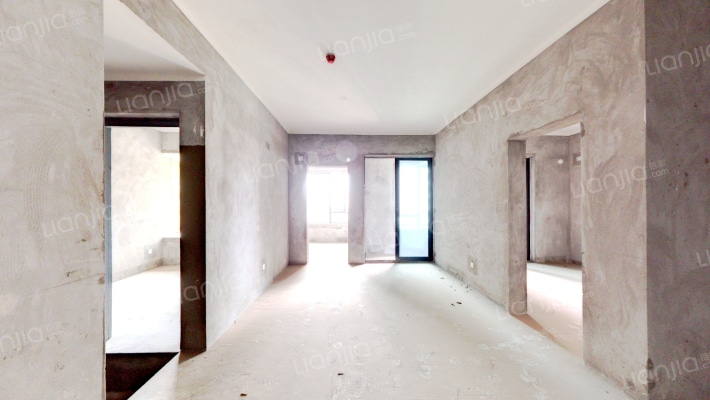 鲁能城中央公馆二期二手房实景图