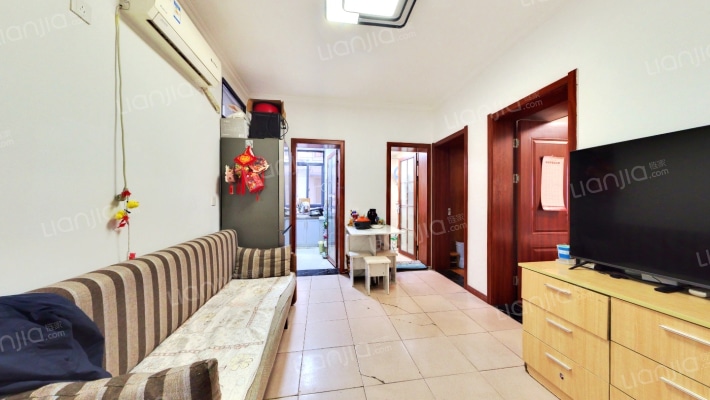 育才一村二手房实景图