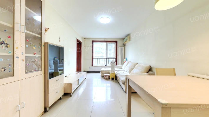 新景家园东区二手房实景图