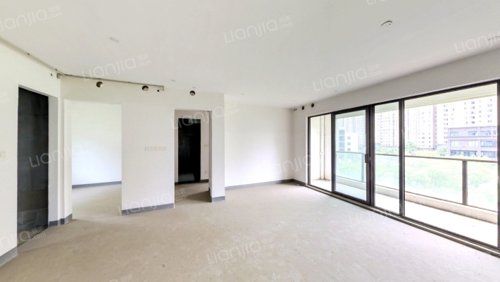 语山棠花园B区二手房实景图