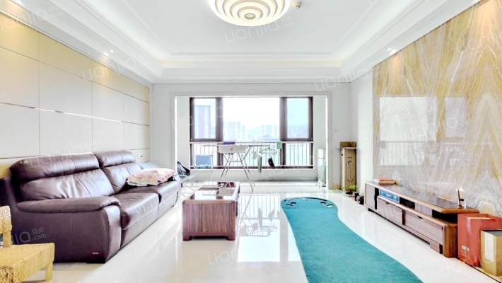 华远裘马四季二手房实景图