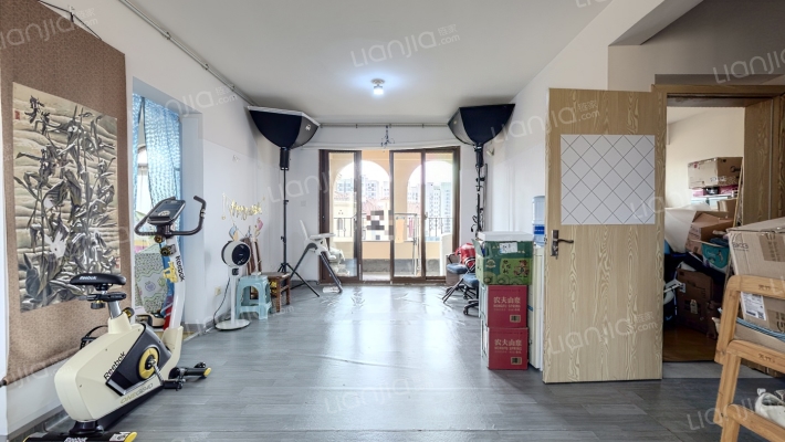 同润金色橘苑二手房实景图