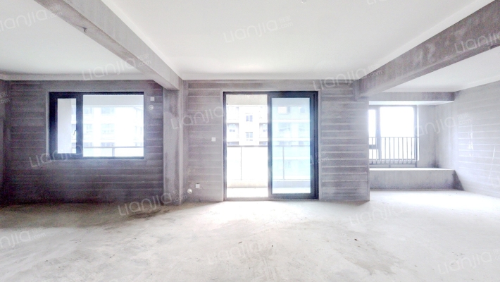 绿城天语山居二手房实景图