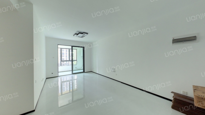 宝能城三期二手房实景图