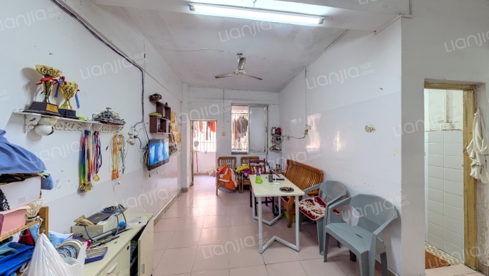 梅园新居二手房实景图