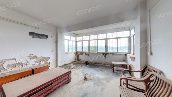 湖畔花园二手房实景图