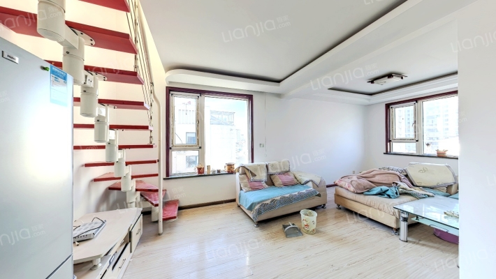 硕辉苑二手房实景图