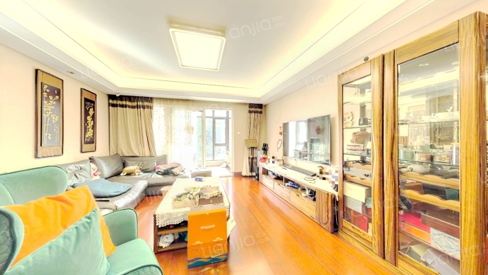 金地林溪里二手房实景图