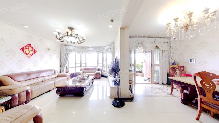 汇景新城柏菲美泉二手房实景图